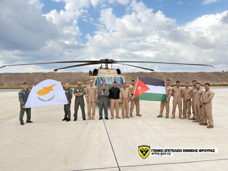 Συμμετοχή Ιορδανικών Ελικοπτέρων στη φωτιά της Πάφου