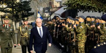 Στην μαρτυρική πόλη των Καλαβρύτων έφτασε σήμερα 13/12, ο Πρόεδρος της Δημοκρατίας