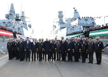 Τουρκία  : Kατασκευάζουμε ταυτόχρονα 39 πολεμικά πλοία…Εμείς που είμαστε άραγε;