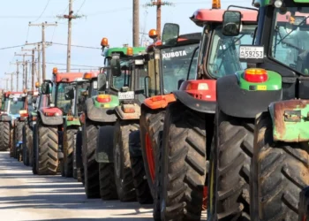 Αγροτικά μπλόκα: 18 μέτωπα ζητούν διάλογο με την κυβέρνηση – Κλιμάκωση μετά την Πρωτοχρονιά