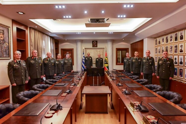 Πρώτη συνεδρίαση του νέου Ανώτατου Στρατιωτικού Συμβουλίου στο ΓΕΣ