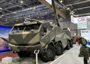 Υπογραφή της Συμφωνίας για παραγωγή πυρομαχικών μεγάλου διαμετρήματος στην Ελλάδα.