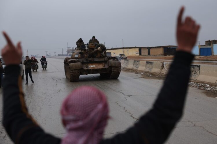 Συρία: Ο στρατός ανακαταλαμβάνει εδάφη στο Χαλέπι μετά την αποχώρηση των Κούρδων