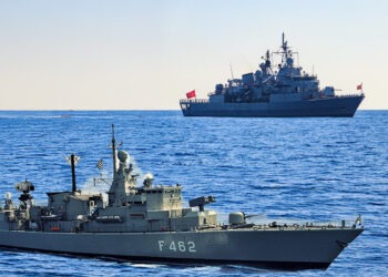 Οι Τούρκοι “ανέκρουσαν πρύμνα”  …Όταν στα Ραντάρ φάνηκε η Φ/Γ ΚΟΥΝΤΟΥΡΙΩΤΗΣ (F 462)