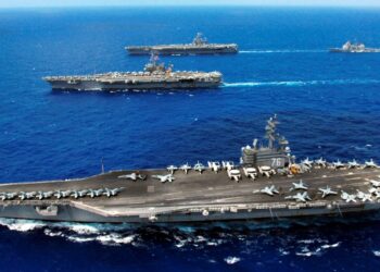 Αμερικανική ναυτική «αρμάδα» …Eν πλω προς τον Περσικό Κόλπο