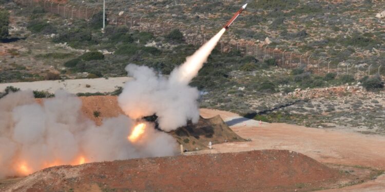 Συναγερμός στη Σούδα: Μεταφέρονται Patriot για προστασία από ιρανική απειλή