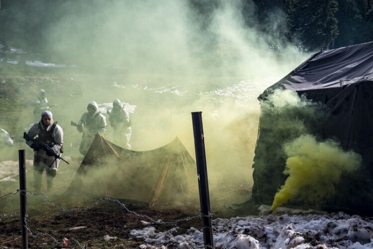 ΣΜΥ: Σκληρή χειμερινή εκπαίδευση σε Περτούλι, ΚΕΑΠ και ΚΕΟΑΧ (vid)