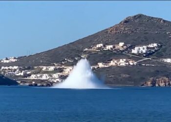 Ομάδα Εξουδετέρωσης Ναρκών του Πολεμικού Ναυτικού εξουδετέρωσε νάρκη  με ελεγχόμενη έκρηξη (video)