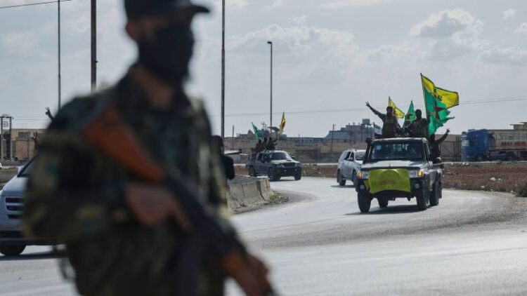 Συριακές δυνάμεις εισήλθαν στην κουρδική πόλη Χασακέ μετά από συμφωνία