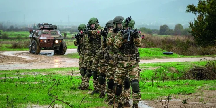 Ελληνική στρατιωτική αποστολή στη Γάζα: Μάχιμο τμήμα έως 150 στελέχη με Μ-1117