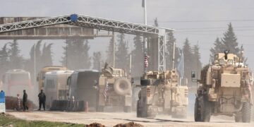 3.000 κρατούμενοι του Ισλαμικού Κράτους έχουν μεταφερθεί από συριακές φυλακές στο Ιράκ