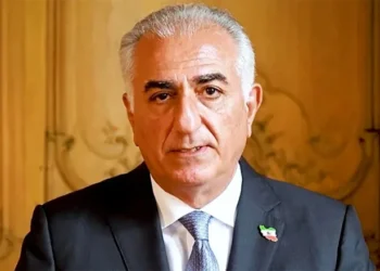 Παχλαβί: Έκκληση στις ΗΠΑ για στρατιωτική επέμβαση στο Ιράν «ώστε να σωθούν ζωές»