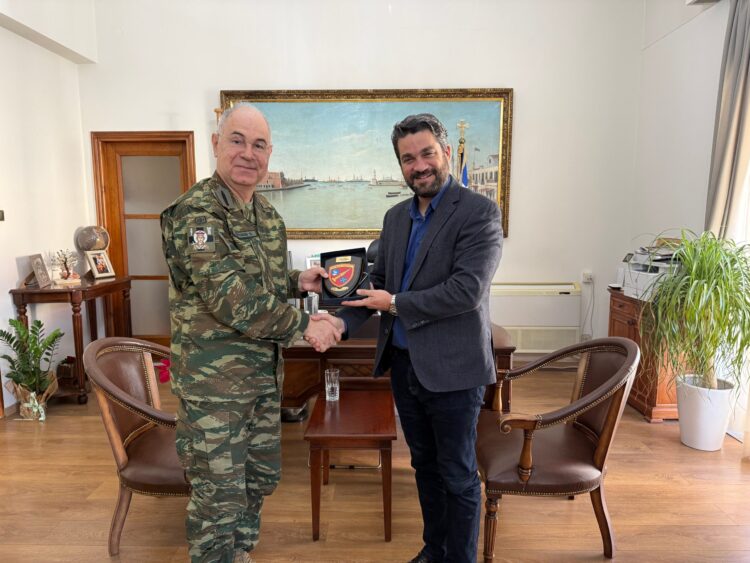 Στον Δήμαρχο Χανίων & στον Γενικό Περιφερειακό Αστυνομικό Διευθυντή Κρήτης ο Διοικητής του ΠΒΚ