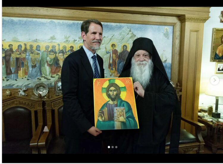 Στη Μονή Ξενοφώντος του Αγίου Όρους ο Παύλος