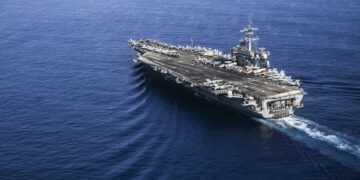 Ιράν: «Χτυπήσαμε το αεροπλανοφόρο USS Abraham Lincoln» – Τι υποστηρίζουν
