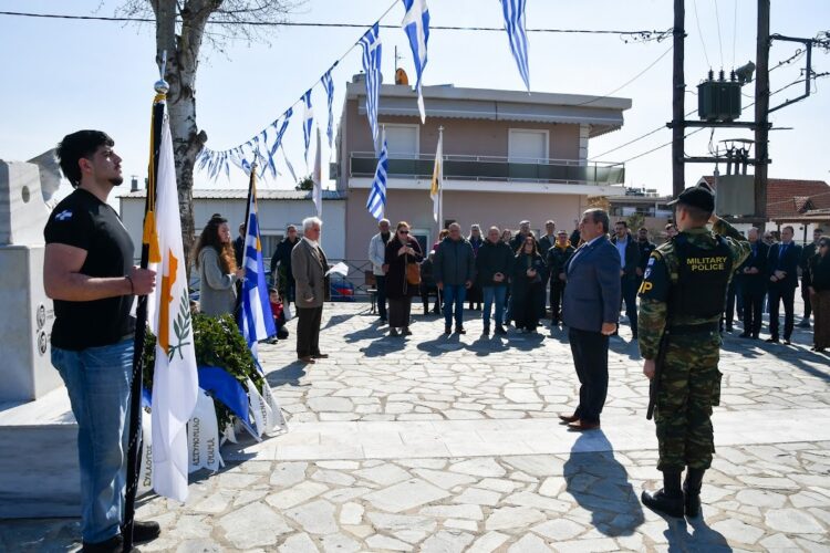 Μνημόσυνο Αυξεντίου και των Αγωνιστών της ΕΟΚΑ …Απο την ΕΑΑΣ Ξάνθης