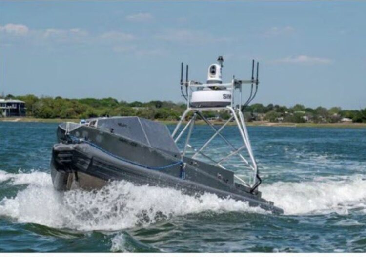 Μη επανδρωμένα ταχύπλοα των ΗΠΑ…Επιχειρούν στα Στενά του Ορμούζ