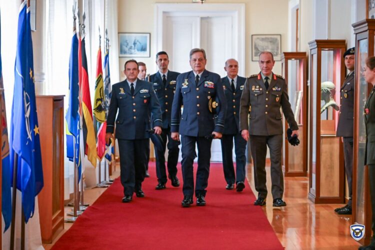 Επίσκεψη Αρχηγού ΓΕΑ στη ΣΕΘΑ…