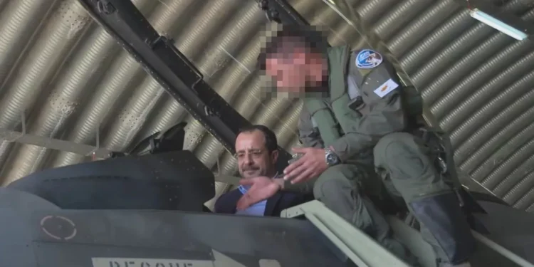 Ίδρυση Κυπριακής Μοίρας  αεροσκαφών F-16;