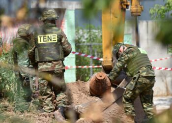 Συναγερμός έχει σημάνει στην Πεύκη…εντοπίστηκε οξειδωμένη ιταλική οβίδα