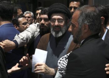 Μυστήριο με τον Μοτζτάμπα Χαμενεΐ: Στο Ιράν αλλά «αόρατος» – Τι αποκαλύπτει η Ρωσία