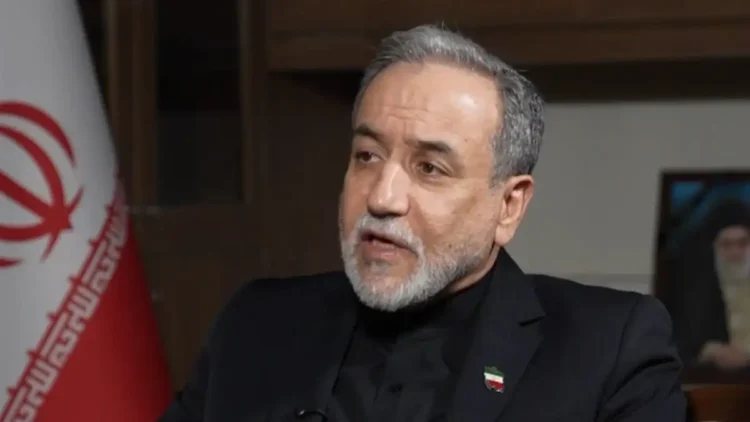 Αραγτσί προς Ουάσιγκτον: Ο πόλεμος με το Ιράν θα κοστίσει 1 τρισ. δολάρια