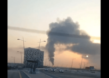 Επίθεση με drones στο Ντουμπάι – Πυρκαγιά κοντά στο Διεθνές Αεροδρόμιο