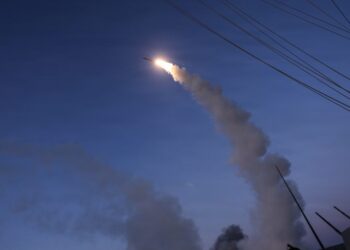 ΗΠΑ και Ιράν απορρίπτουν την εκεχειρία – Προς παρατεταμένη σύγκρουση στη Μέση Ανατολή