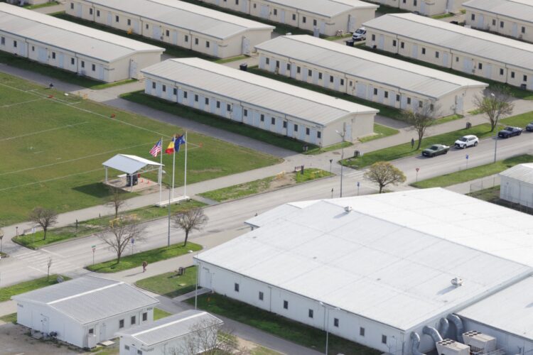 Ρουμανία: Εξετάζεται αίτημα των ΗΠΑ για χρήση στρατιωτικής αεροπορικής βάσης