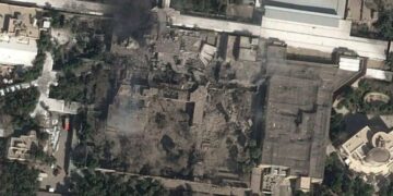 Ισραήλ: «Καταστράφηκε το υπόγειο καταφύγιο του Χαμενεΐ στην Τεχεράνη»