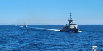 Άσκηση «ΛΑΙΛΑΨ 1/26»: Δύναμη πυρός και ετοιμότητα του Στόλου σε Σαρωνικό και Μυρτώο