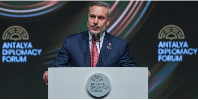 Τούρκος ΥΠΕΞ :«Απειλή» η συμμαχία του Ισραήλ με Ελλάδα και Κύπρο… «Η Ελλάδα ίσως λέει άλλα και κρύβει άλλα» (video)