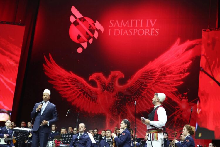 «Ερικ, καλώς ήλθες στην Αλβανία», δήλωσε ο Εντι Ράμα