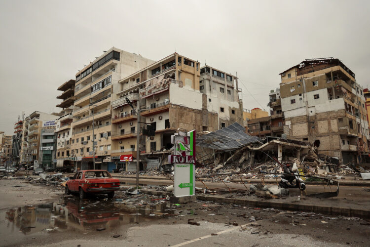 To Ισραήλ προελαύνει στον νότιο Λίβανο – Καταλαμβάνει χωριά και σκοτώνει αμάχους