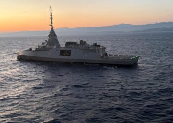 Αρχηγός ΓΕΝ περιοδεία σε Στόλο και Κύπρο για το Πάσχα