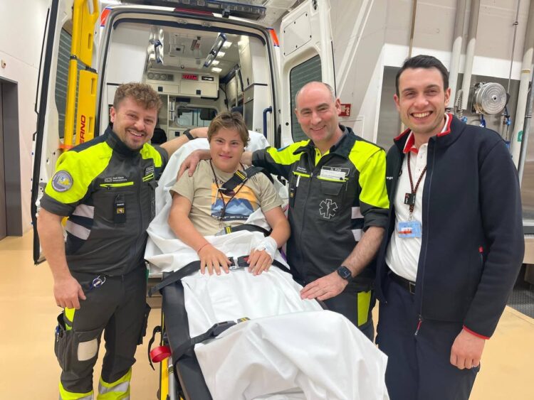 Και όμως, στην Ελλάδα υπάρχουν εξαιρετικά ικανοί γιατροί…Μήνυμα ευγνωμοσύνης απο Ελβετίδα μητέρα