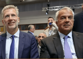 Καρφιά Βορίδη κατά “άκαπνους μαχητές” της Βουλής