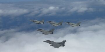 Ελληνικά «γεράκια» F-16 Viper και Rafale σε κοινή αεροπορική άσκηση με Ιταλία