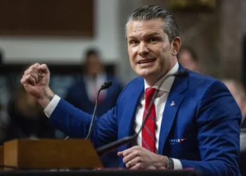 O Χέγκσεθ ενώπιον του Κογκρέσου για τον πόλεμο στο Ιράν– Στο στόχαστρο για τις επιλογές του Πενταγώνου