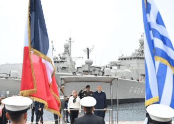 Ελλάδα και η Γαλλία αναμένεται να ανανεώσουν την αμυντική τους συμφωνία