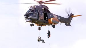 Αεροδιακομιδή ασθενούς απο πλοίο νοτιοανατολικά της Ρόδου,