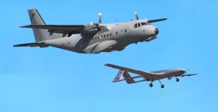 Συνεχίζονται οι τουρκικές παραβιάσεις… Από UAV & CN-235 & σήμερα στο Αιγαίο