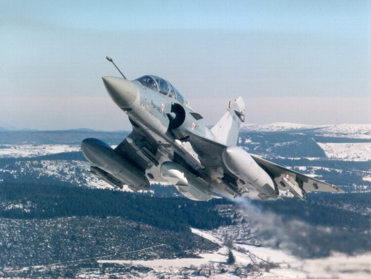 Διαψεύδει η Αθήνα γαλλικό δημοσίευμα   για ανταλλαγή Mirage 2000-5 Mk II…που θα αποσταλούν στην Ουκρανία