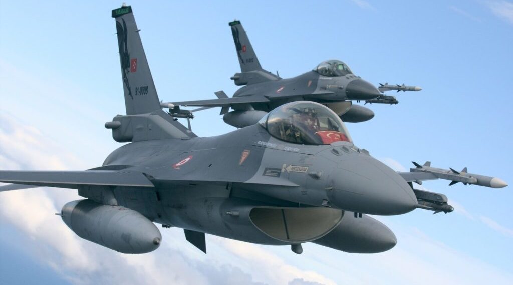 Βγήκαν ξανά τα Τούρκικα  F-16   στο Αιγαίο και μάλιστα Οπλισμένα …Ενώ  στο ΑΤΑ σήμανε συναγερμός
