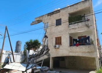 Κατάρρευση κατοικίας στην Κύπρο: Τρεις τραυματίες – Μάχη για απεγκλωβισμό εγκλωβισμένου