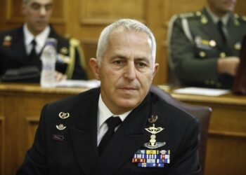 Ο Ανδρουλάκης ρίχνει στην “Μάχη των Χανίων” τον Ναύαρχο…