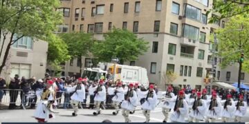 Με το Μακεδονία ξακουστή οι Εύζωνες στην Παρέλαση της Νέας Υόρκης