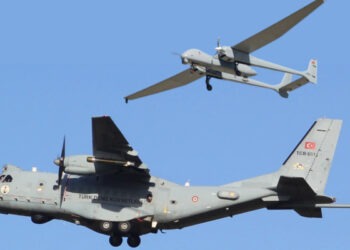 Τα τουρκικά αεροσκάφη ( 1 CN-235 και 1 μη επανδρωμένο) προέβησαν   σε 7 παραβάσεις στο Αιγαίο