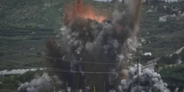 Ισραήλ: Προειδοποίηση για βομβαρδισμό στο πέρασμα Λιβάνου–Συρίας