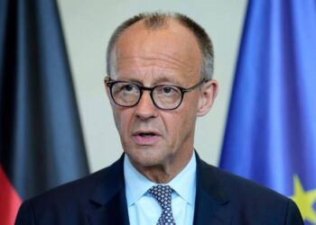 Μερτς κατά ΗΠΑ για το Ιράν: «Οι Αμερικανοί ταπεινώνονται από τους Φρουρούς της Επανάστασης»